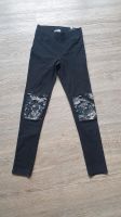 Leggins Schwarze Hose Pailletten H&M  Gr. 146 Niedersachsen - Seelze Vorschau