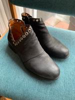 Airsteps Stiefeletten, Schuhe, Leder, Nieten,schwarz Gr. 39 Bayern - Kaufbeuren Vorschau