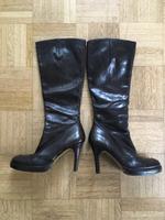 Tolle Stiefel VIBRAM 40 dunkelbraun Friedrichshain-Kreuzberg - Kreuzberg Vorschau