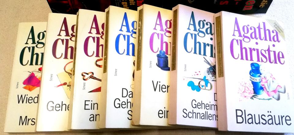 2 Bücher f. 1€ Agatha Christie aus Krimisammlung Queen of Crime in Dortmund