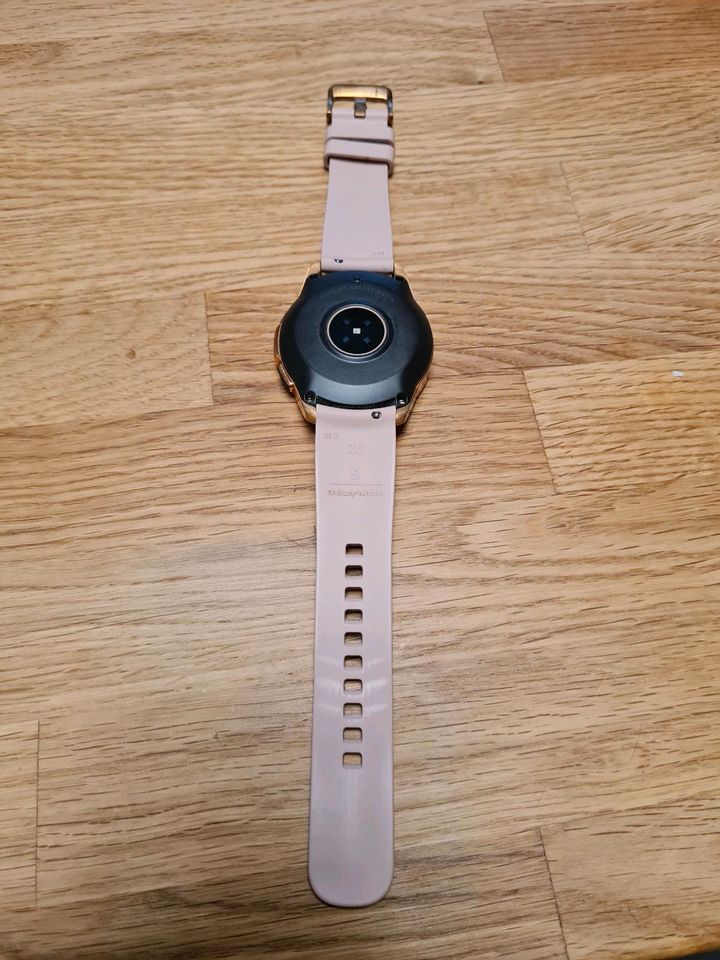 Samsung Galaxy Watch SM-R810 Rose Gold in Arzberg