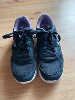 Turnschuhe, Skechers, dunkelblau, Größe 36 Bayern - Wiesent Vorschau