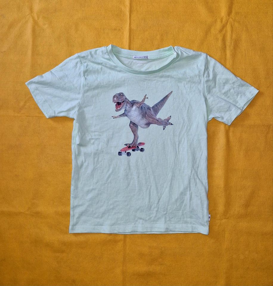 Neues 128 ist in in - Tom Dinosaurier Tailor | Kleinanzeigen eBay T-Shirt 134 Berg-am-Laim von mit München / jetzt Kleinanzeigen