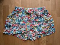 Sommer Shorts luftig bunt ausgestellt Blumen floral Gr. 40 Rheinland-Pfalz - Koblenz Vorschau