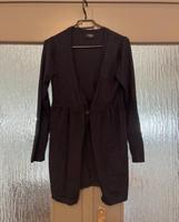 Strickjacke in dunkel blau mit Knopf Neustadt - Gartenstadt Süd Vorschau