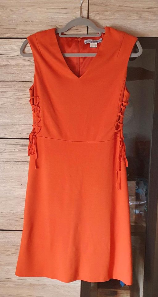 Kleid von Ashley Brooke  gr.36  Neu in ovp in Saarwellingen