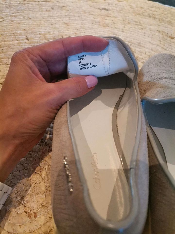 Schuhe Calvin Klein in Troisdorf