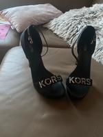 Michael Kors Schuhe Nordrhein-Westfalen - Lennestadt Vorschau
