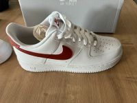 Nike Air Force 1 07 Größe 44 weiss rot neu Niedersachsen - Wiesmoor Vorschau