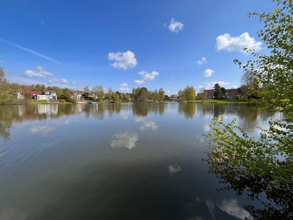 Provisionsfrei für Käufer: Schickes Ferienhaus direkt am See - Traumhafte Lage! in Dörpen