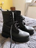 Mega Stiefel Boots schwarz  von  Cox Echtes Leder Gr 40 Nordrhein-Westfalen - Düren Vorschau
