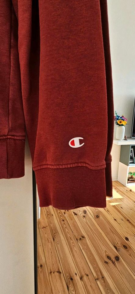 Champion Pullover in Berlin