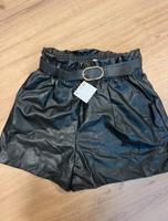 Neu Zara LederShorts Gr.S Bayern - Kirchanschöring Vorschau