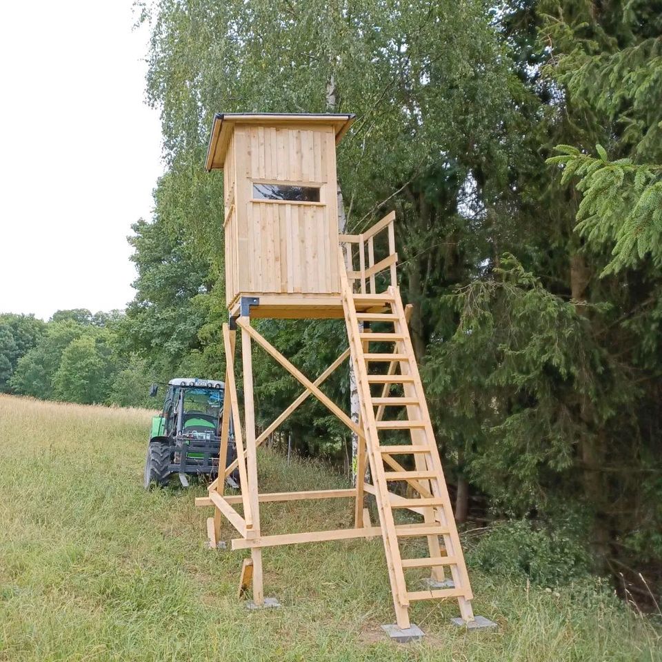 Jagdkanzel Kanzel Ansitzkanzel Drückjagdbock Ansitzleiter in Drognitz