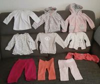 Paket Langarm T-shirt Mädchen 68 Babybekleidung Hosen Pullover Berlin - Wittenau Vorschau