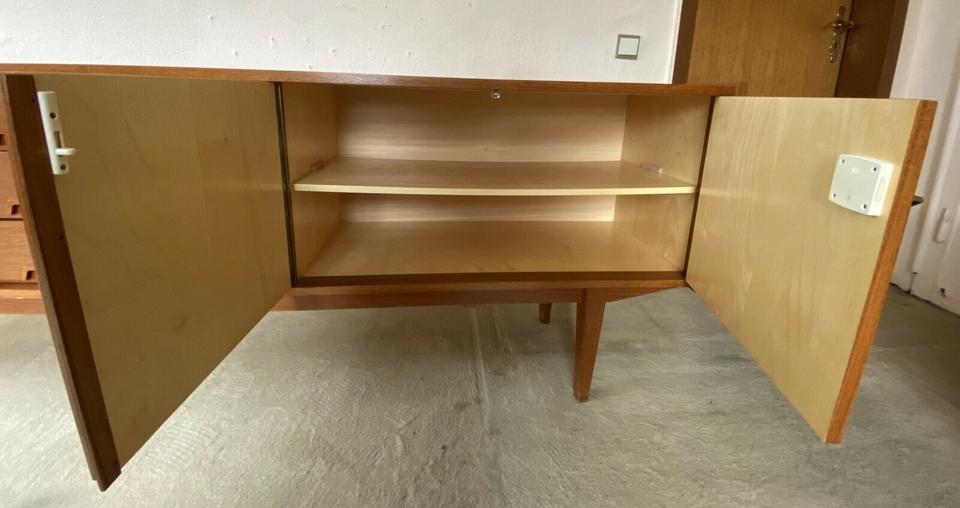 Teak Sideboard skandinavisches 60er Jahre Design Mid Century in Siegen