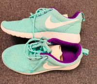 Damen NIKE Sport Schuhe Gr. 38,5 Nordrhein-Westfalen - Recklinghausen Vorschau