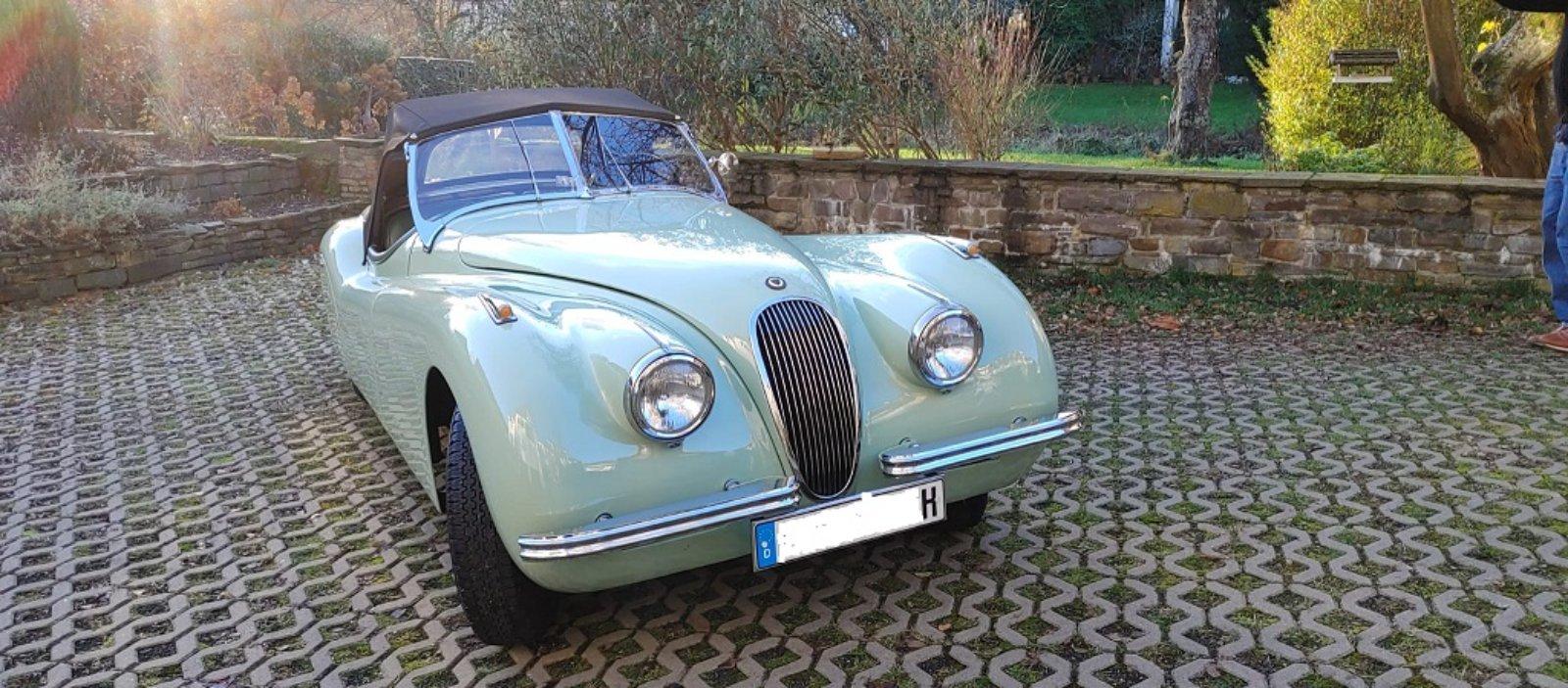 Abbildung des Autos Jaguar XK 120 OTS