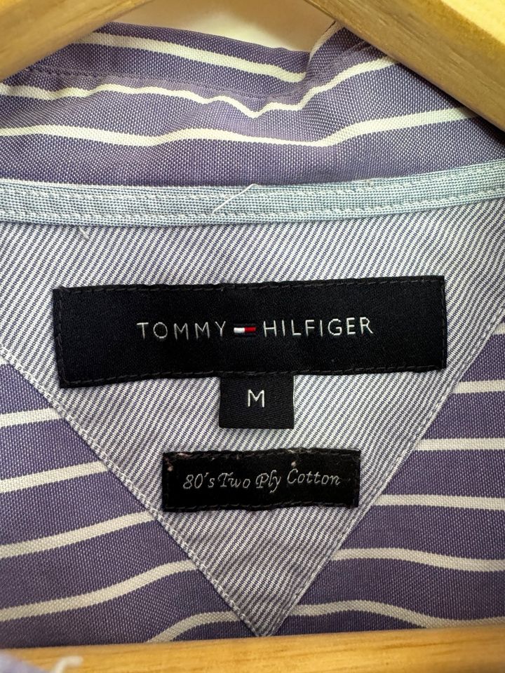 Gestreiftes Tommy Hilfiger Hemd M Button Down in Eggenfelden