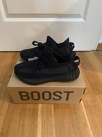 Adidas Yeezy Boost 350 v2 Onyx 38 Leipzig - Leipzig, Zentrum-Ost Vorschau