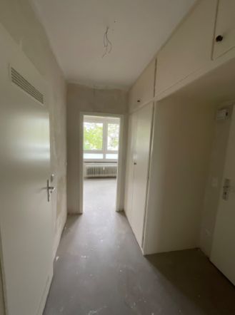 Modern ausgestattete Balkonwohnung mit Wannenbad in Duisburg