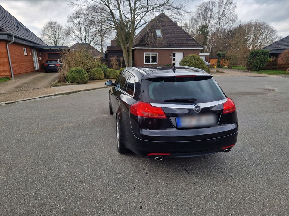 OPEL INSIGNIA 2,0CDTI BITURBO SPORTSTOURER 71.000 km in Brunsbuettel