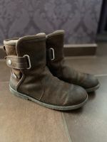 ❤️ Angulus ‼️ Stiefel Stiefeletten Boots echtes Lammfell Gr. 36w Niedersachsen - Isernhagen Vorschau