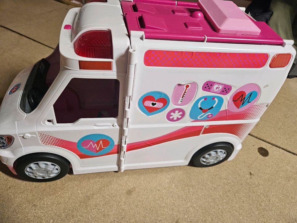 Barbie Krankenwagen in Rot am See