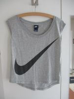 Shirt von NIKE in Größe S. Farbe: Hellgrau. Sehr guter Zustand. Rheinland-Pfalz - Wirges   Vorschau