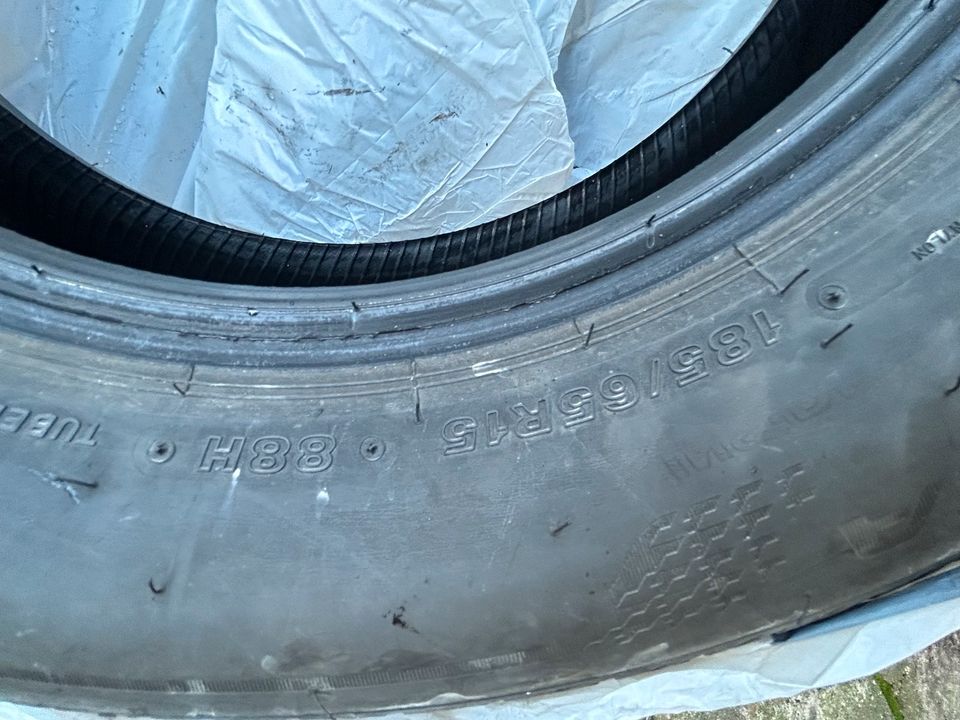 Bridgestone 185 65 R 15 in Weyhe