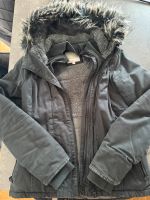 Winterjacke Bench grau/schwarz Niedersachsen - Bad Nenndorf Vorschau