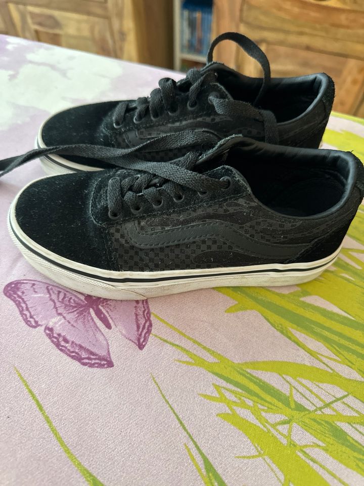 Schwarze Kinder Schuhe von Vans in Bremen