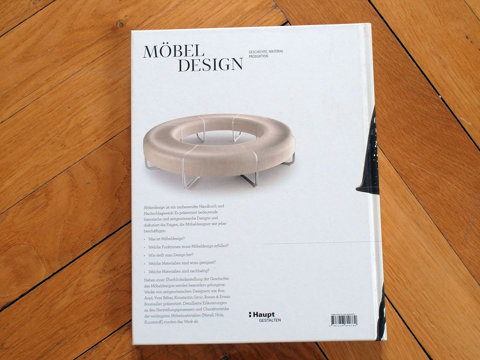 Sachbuch / Kunstbuch "Stuart Lawson - Möbeldesign" in München