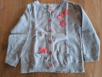 Strickjacke Gr. 92 grau Sterne Nordrhein-Westfalen - Niederzier Vorschau