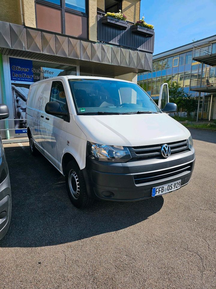 Volkswagen T5 Transporter Kasten - Kombi in Herbrechtingen