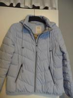 edc Steppjacke in hellblau mit Kapuze  , Größe L . Neuwertig Köln - Porz Vorschau