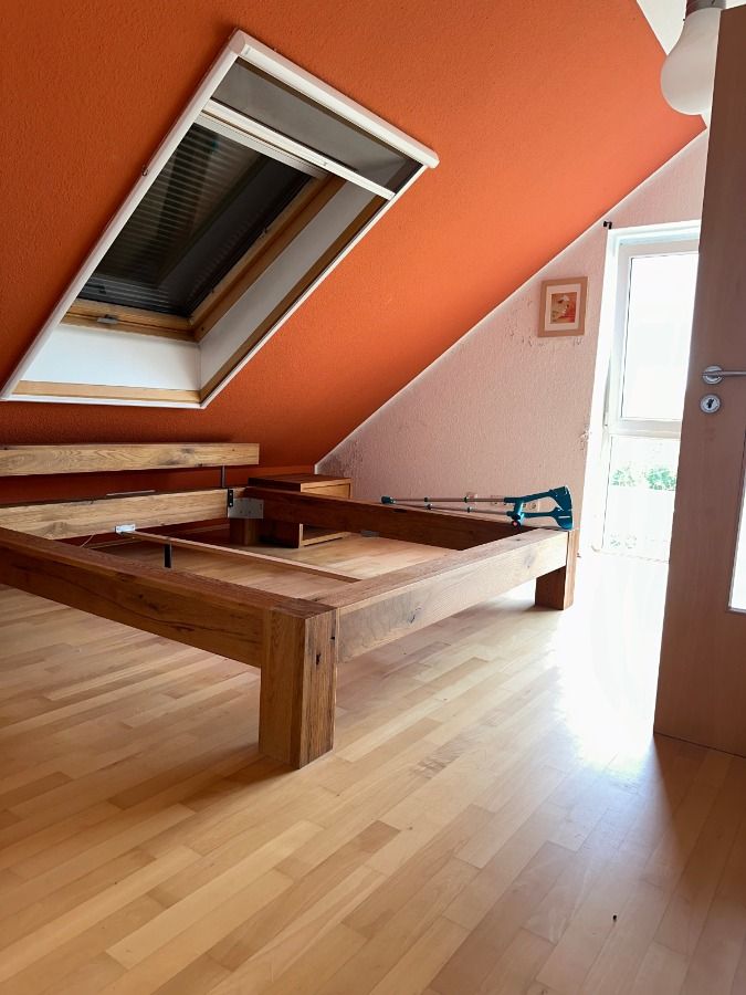 Traumhaft schöne, toll geschnittene, helle Maisonettewohnung mit hochwertiger Küche und Dachterrasse in Essen