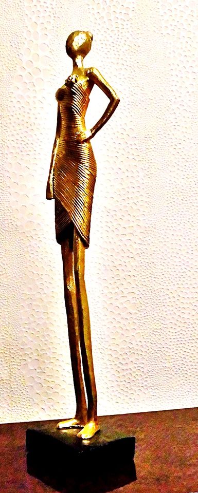 Figur Ethno Style, goldfarben ca. 46 cm, Kunstobjekt in Neukirchen-Vluyn