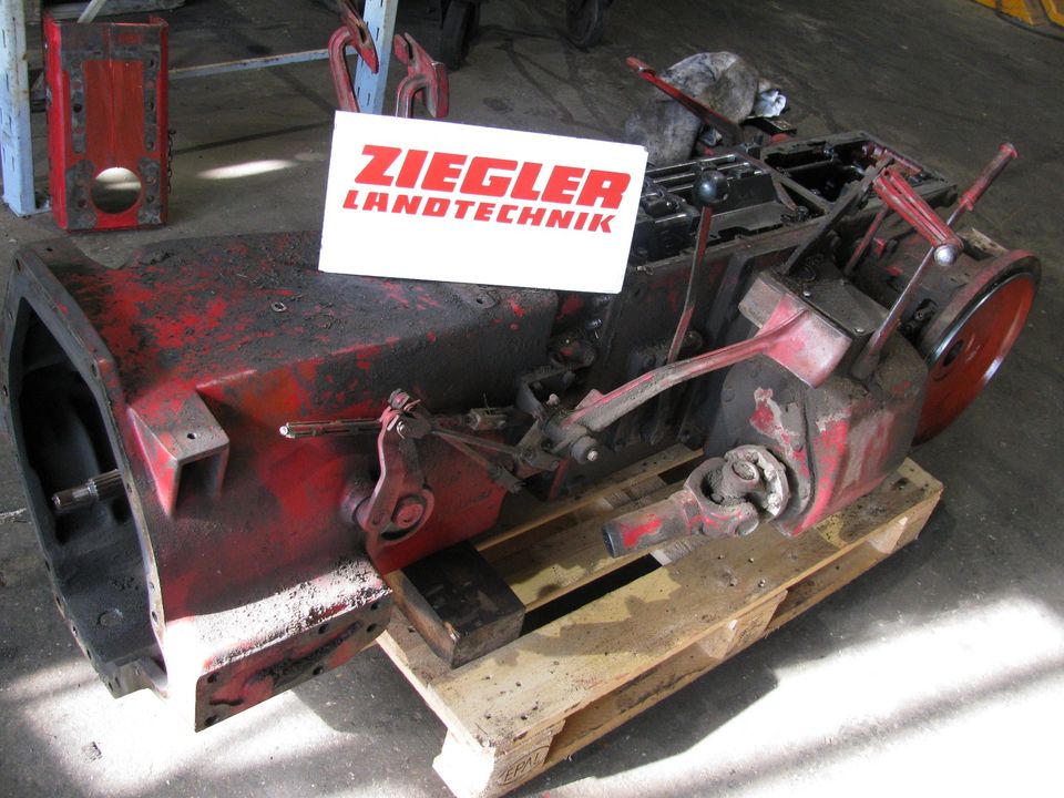 IHC ZF Getriebe T3401 in Teilen Kpl. 1046 in Eitorf