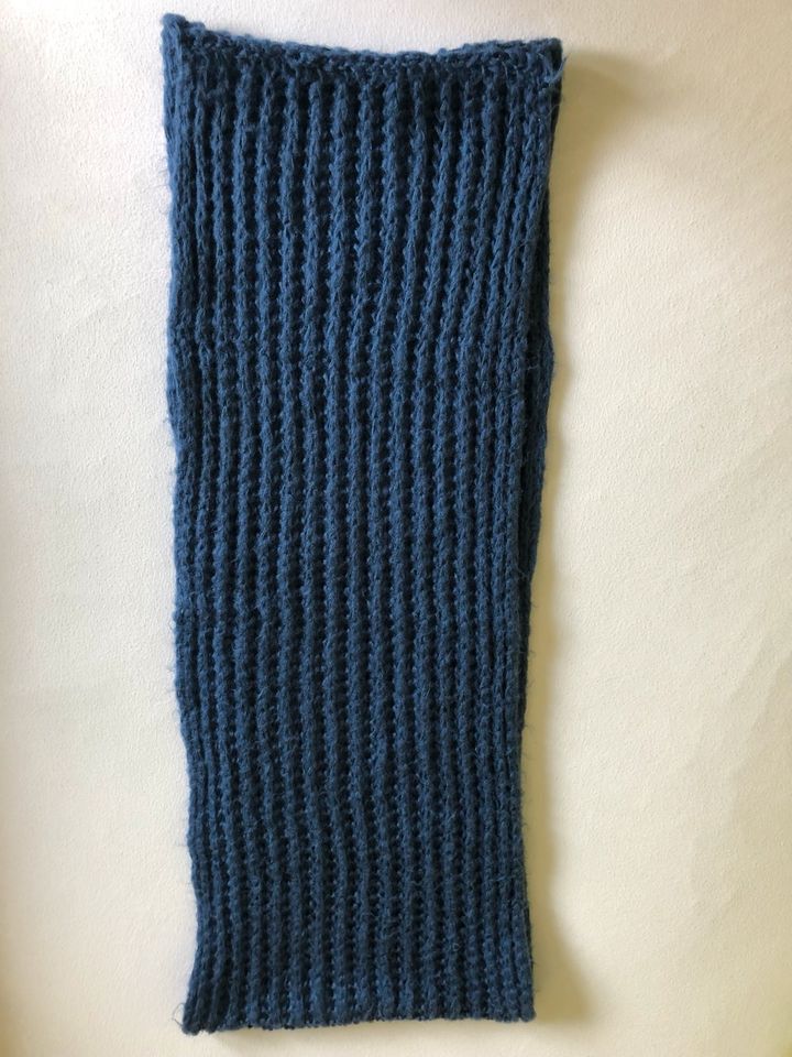 Loop Schal/ Strickschal/ Schlauchschal blau 1,90€ in Guxhagen