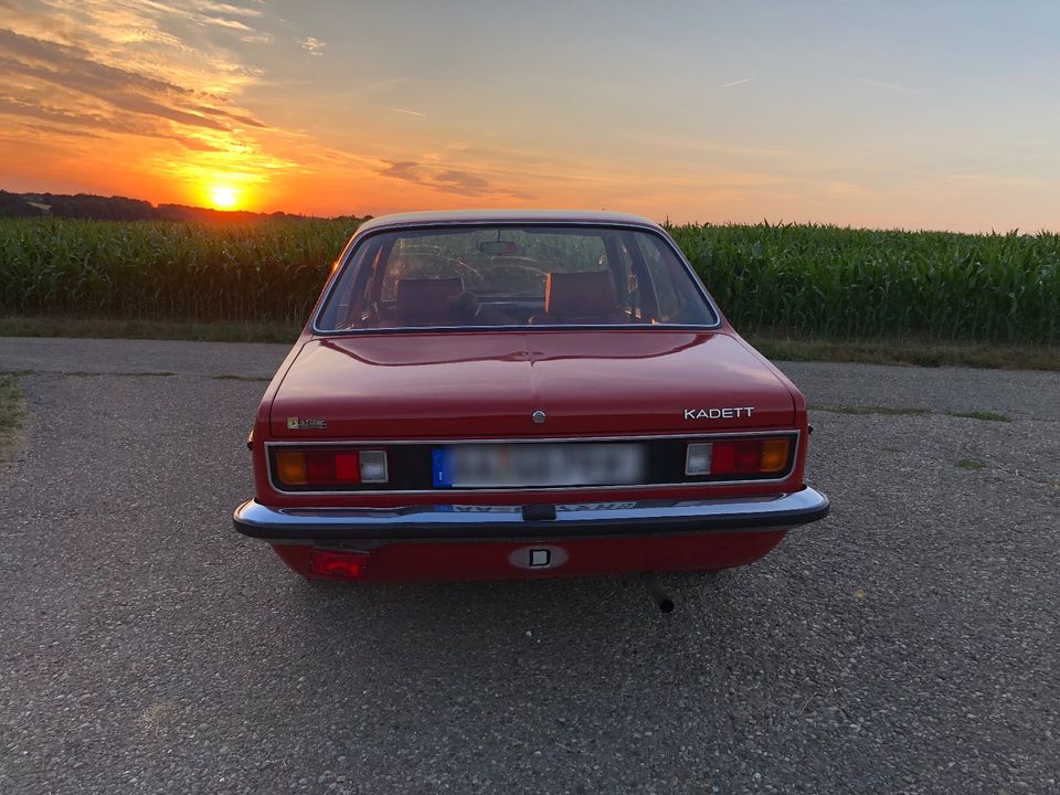 wunderschönder Opel Kadett C in Freiburg im Breisgau