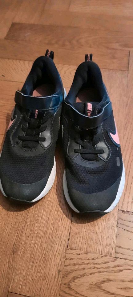 Mädchen Sportschuhe, Sneaker, Gr. 35 und 37(36) in Hamburg