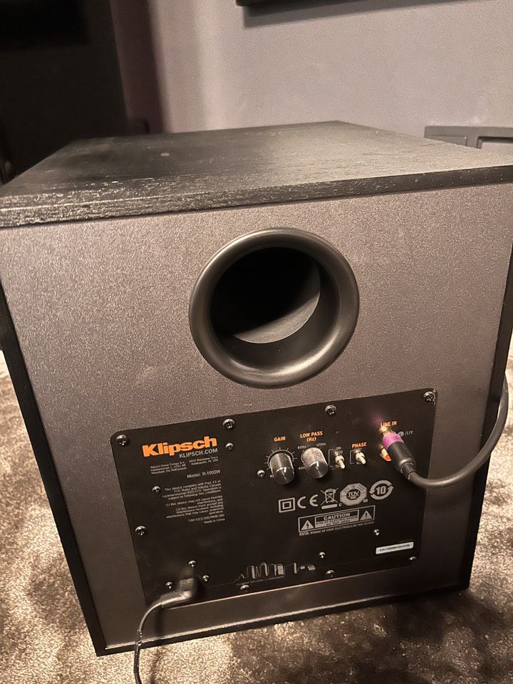 Klipsch R-100SW Subwoofer in Wesel