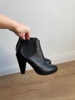 Ankleboots Stiefeletten schwarz Leder 38 Nordrhein-Westfalen - Detmold Vorschau