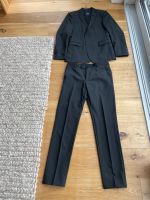 Anzug schwarz Jacke 46, Hose 44 Hessen - Großkrotzenburg Vorschau