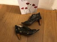 Laura Vita Lederpumps schwarz Gr. 44 neu und ungetragen! Hessen - Rabenau Vorschau