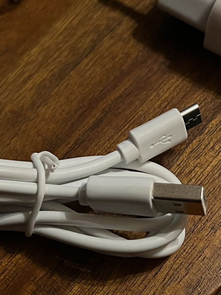 USB Ladekabel Netzteil Stecker 100 Stück Micro USB in Langen Emsland