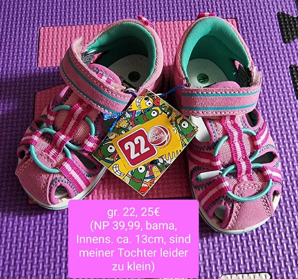 Mädchen Schuhe gr. 22-26 in Karlsruhe