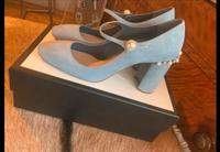 Miu Miu Pumps hellblau Strass Perlen Leder Gr 40 neu Bayern - Rosenheim Vorschau