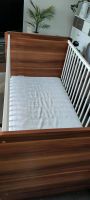 Babybett braun, Holz, weiss Kinderbett Gitterbett Hamburg-Nord - Hamburg Winterhude Vorschau